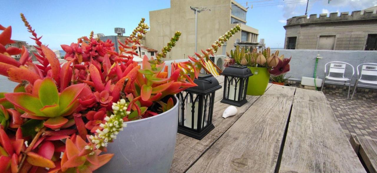 House With Large Terrace, Jacuzzi And Gated Parking For One Car Villa Montevideo Kültér fotó